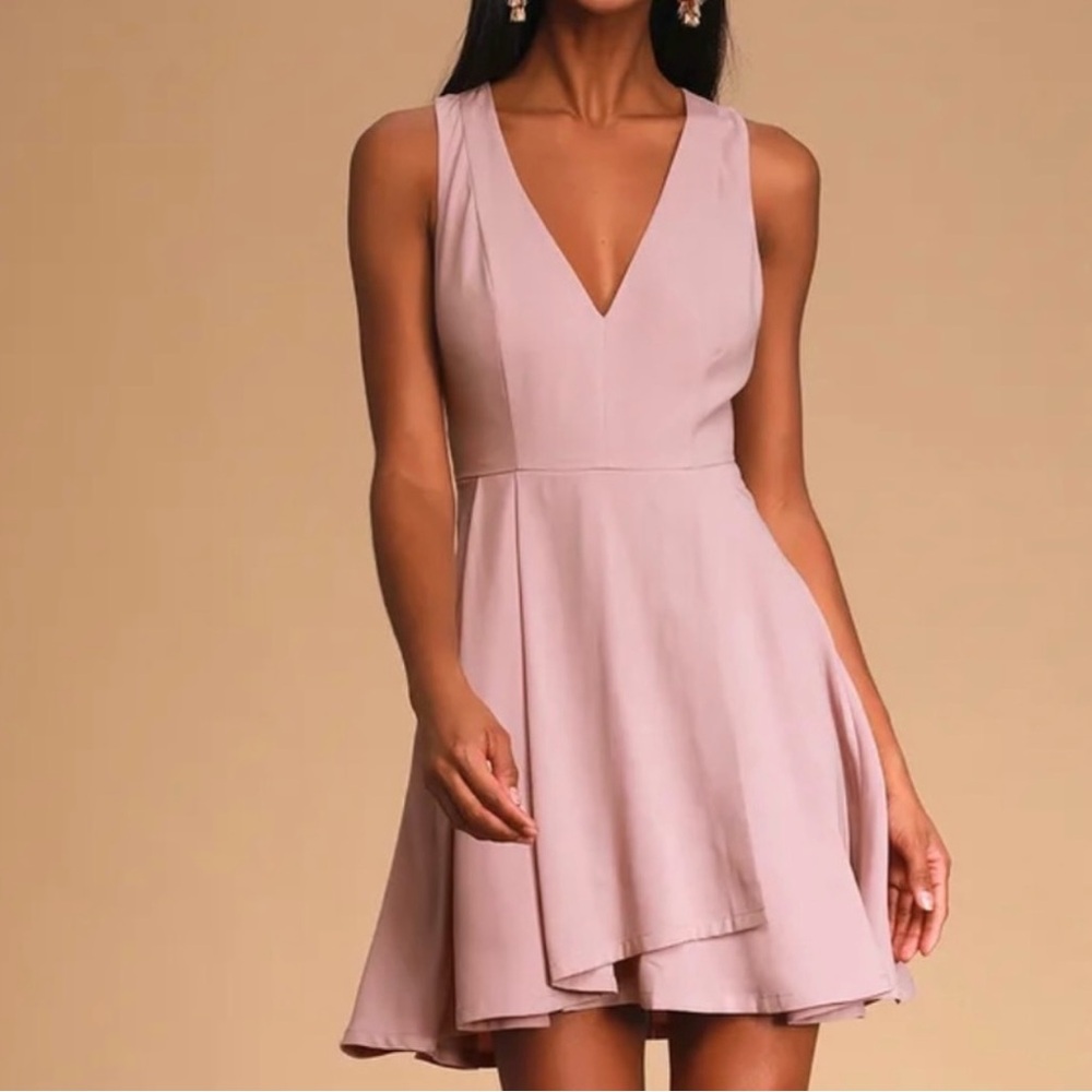 Lulus Sz XS   Seeing Chic Mauve Pink Pleat Front Racerback Mini Dress        B16